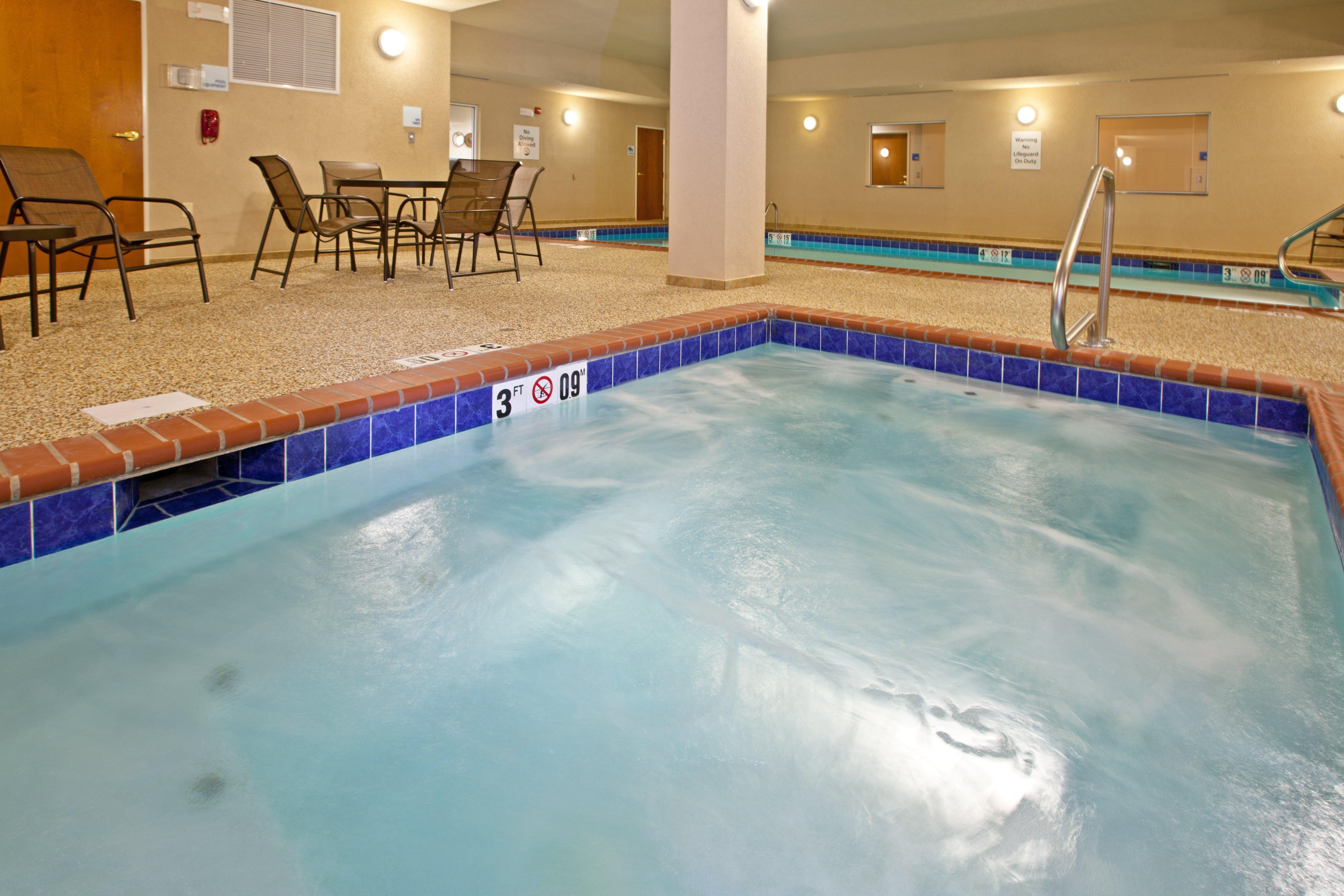 Holiday Inn Express & Suites Ripley By Ihg Εξωτερικό φωτογραφία