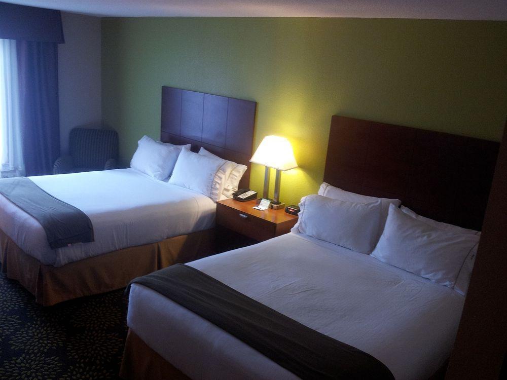 Holiday Inn Express & Suites Ripley By Ihg Εξωτερικό φωτογραφία